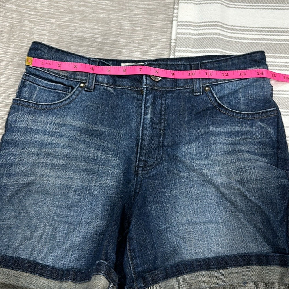 V.A.C - Picture 4 of 5